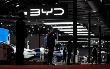 BYD insansı robot