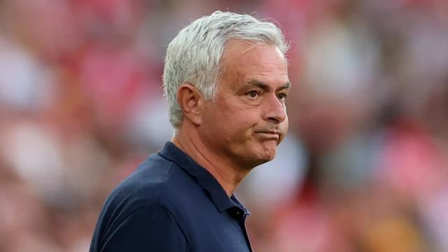 Mourinho transfer engeli