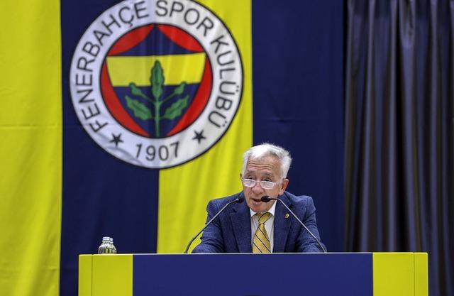 Fenerbahçe'nin Borcu Resmen Açıklandı! 11 Milyar TL Dudak Uçuklattı
