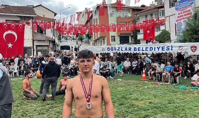 Milli Gururumuz Volkan Bilgin’den Dünya Üçüncülüğü!