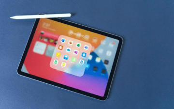 OLED ekran